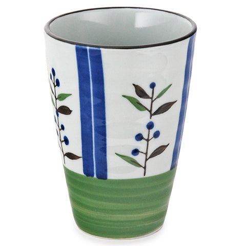Blueberry with Green Base Tea cup